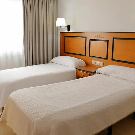 Pyr Hotel apartamentowy 3*