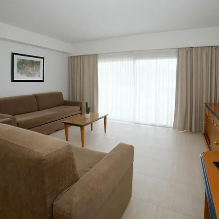 Pyr Hotel apartamentowy 3*