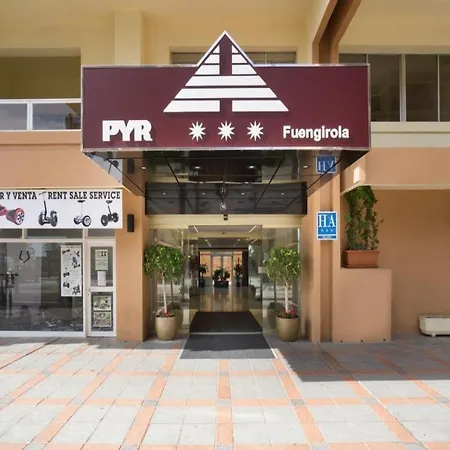 Pyr Apartahotel 3*